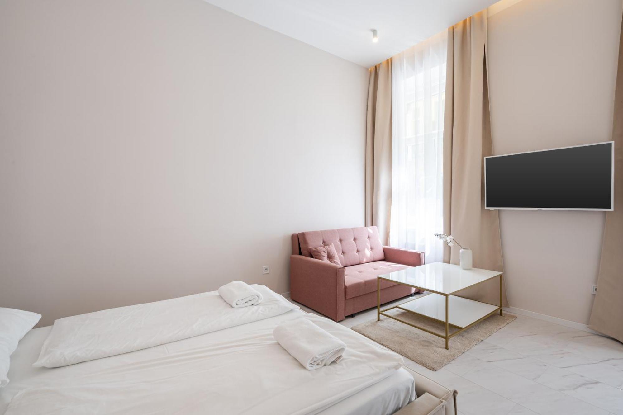 A13 Apartment Budapest Exterior photo